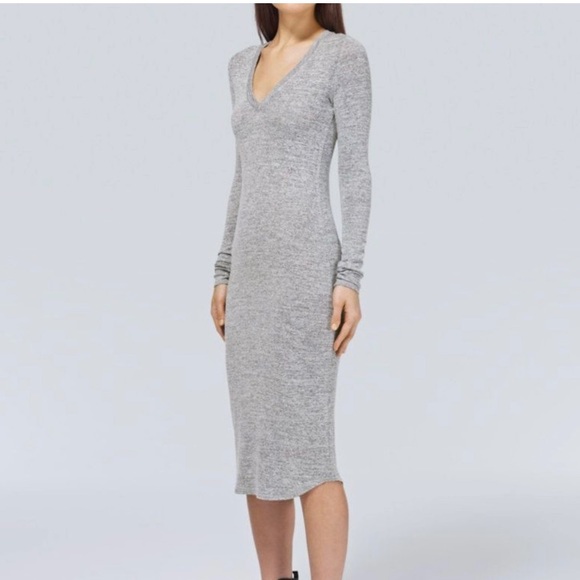 Wilfred Dresses & Skirts - Wilfred free leisure long sleeve v neck dress